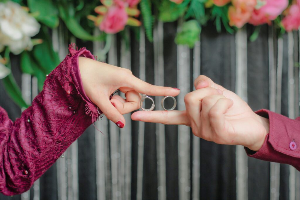 The “Marriage Gap” Between Men and Women Is Growing