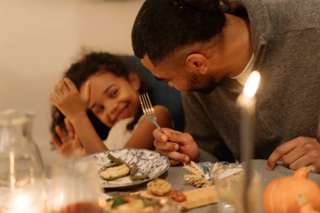 33 Cute Thanksgiving and Fall Jokes for Kids to Keep the Peace at the Dinner Table