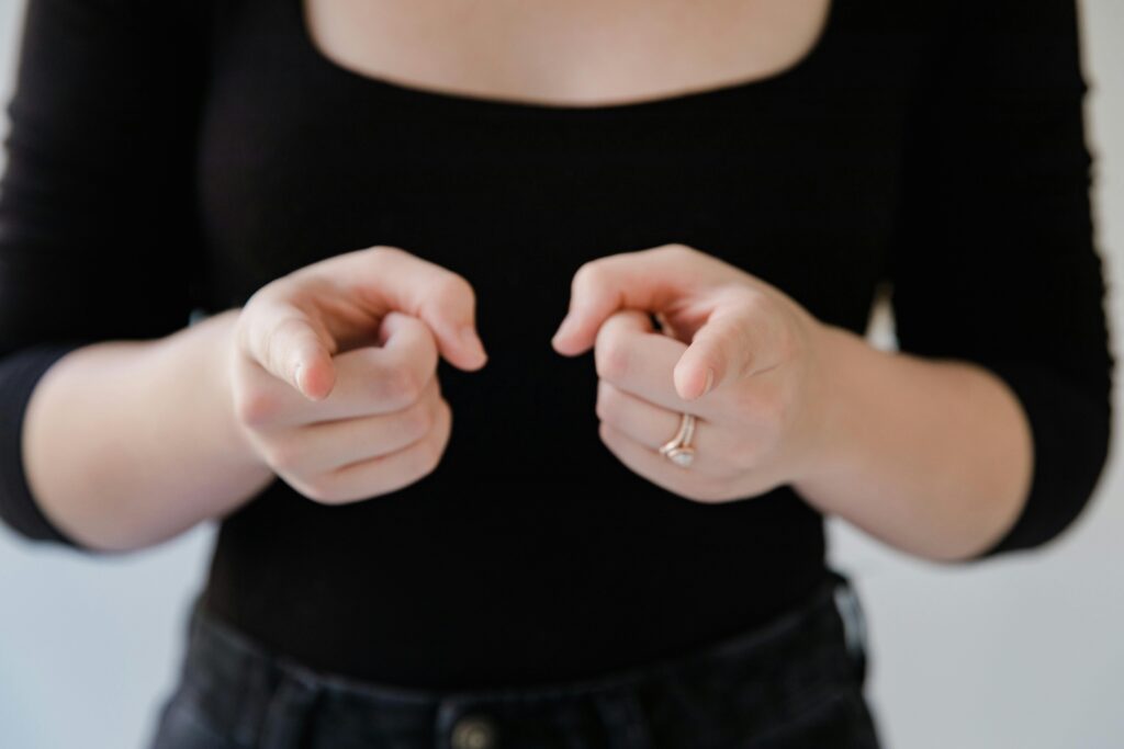 What Is Verbal Irony, Really And Why It’s Become the Default Language of Feeling Things